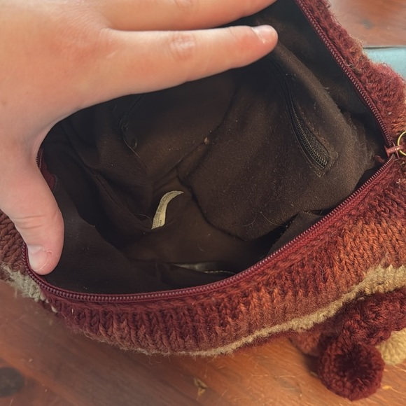 Vintage Y2K Chevron Knit Shoulder Bag with Faux Leather Accents - Picture 5 of 5